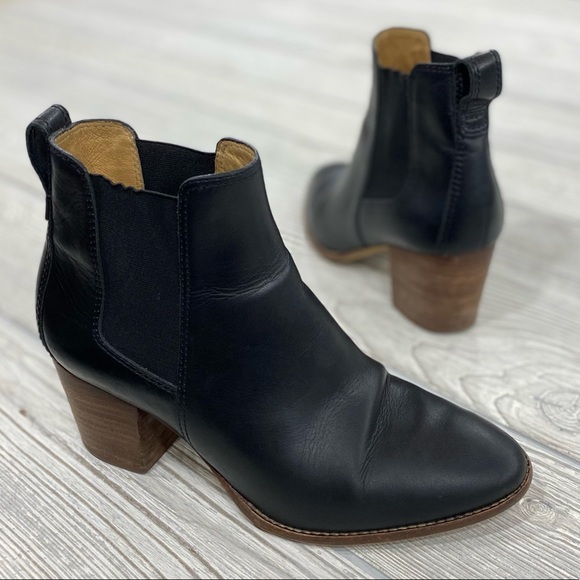Madewell Shoes - Madewell Black Leather The Regan Chelsea Boots - 7